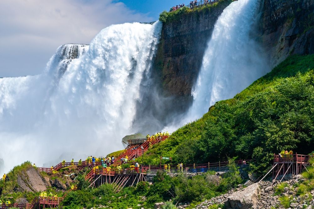 Cave of the Winds Niagara Falls